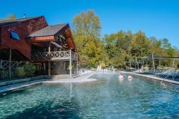 ホテル Y Termas Huife
