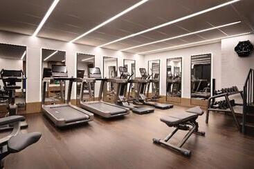 Hotel FIVE Zurich - Luxury City Resort