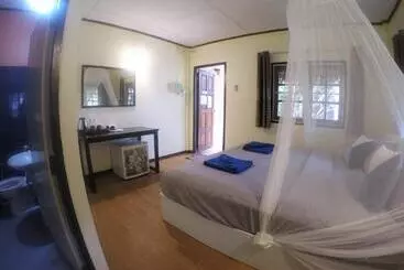 Khao Sok Morning Mist Resort