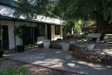 بيت ريفى Lemoenfontein Game Lodge