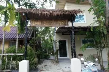 Pensió Baan Bamboo Resort