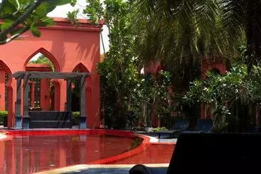 The Kiri Villas Resort