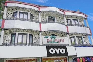 Hotel Oyo Flagship 81130 Palm Stay