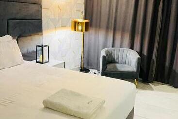 Pension Signature Boutique Guesthouse