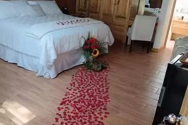 هتل Asgard Resort Guatemala