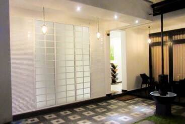 فندق Airport Faith