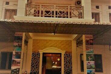 هاستل Queens Hotel Mountain View