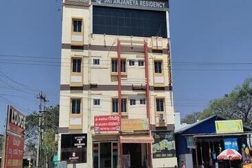 호텔 Staymaker Anjaneya Comforts