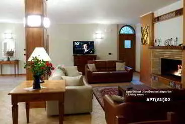 公寓式酒店 Cerqua Rosara Residence