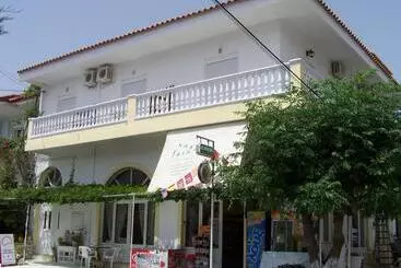 Hotel Karin & Nikos