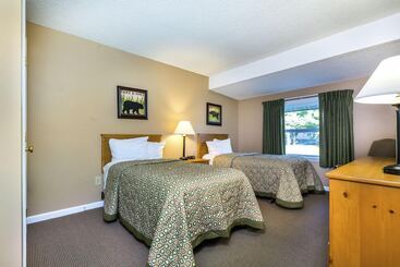 Отель Lake Placid Club Lodges