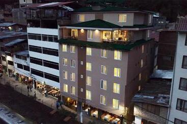 Inti Punku Machupicchu Hotel & Suites