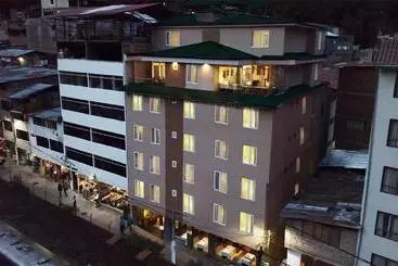 Inti Punku Machupicchu Hotel & Suites