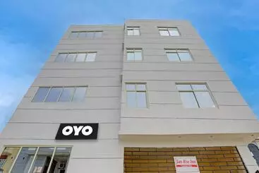 Hotel O Sunrise Inn