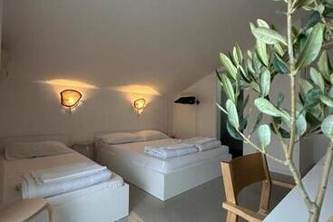 پانسیون Villa Vele