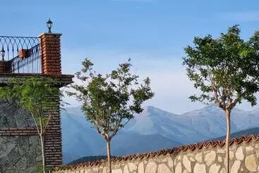 هتل Château Davitiani