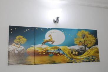 پانسیون We Are Out