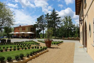 ホテル La Cantina Relais  Fattoria Il Cipresso