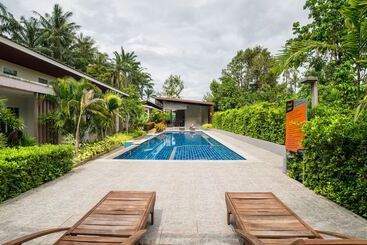 호텔 The Fong Krabi Resort