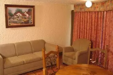 Puerto Nuevo Baja Hotel & Villas