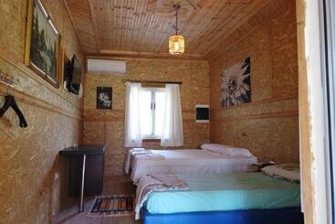 Pension Bujtina Vjosa