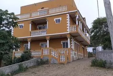 تختخواب و صبحانه Residensia Ka Denxu