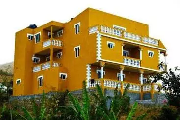 تختخواب و صبحانه Residensia Ka Denxu