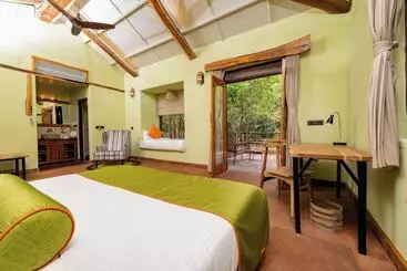 Resort Kanha Jungle Camp