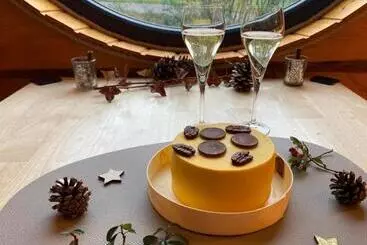 Hotelli Le Hameau Des Sens