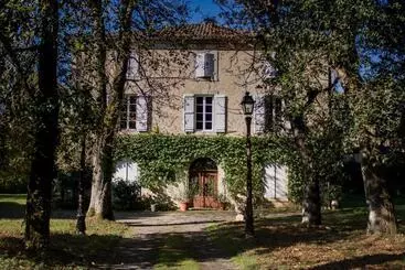 ペンション Maison De Maître Avec Grand Parc Arboré Clos De Murs