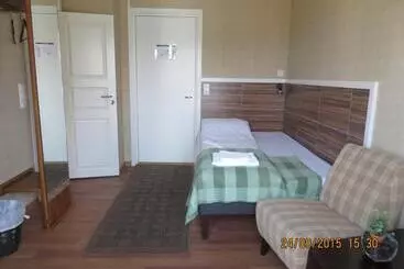 Majatalo Ulvsvåg Gjestgiveri Og Fjordcamping As