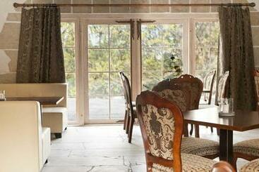 پانسیون Männiaru Puhkemajad Bo Ka Pubi