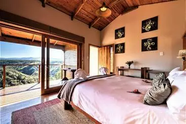 Majatalo Cliffhanger Cottages