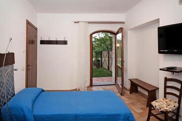 コテージ Agriturismo I Gelsi Di Santa Cristina