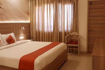 Отель Martin S Comfort