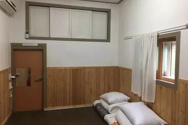 Hostel Gyeongju Momojane Guesthouse