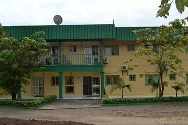 هتل L'aquarius Marina 2000