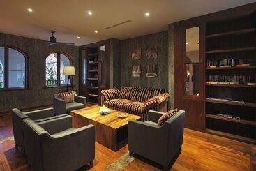 هتل Sanctum Inle Resort