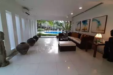 هتل Urban Sands Iloilo