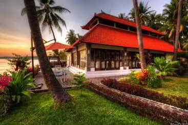 Hotel Bondalem Beach Club