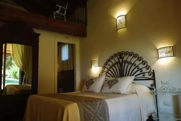 Szálloda Inghirios Wellness Country Resort