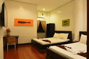 Hotel Kawayanan Heights Inn