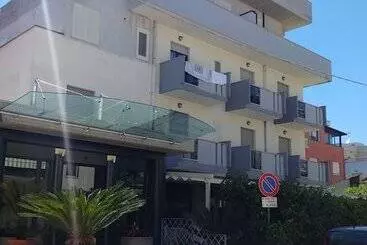 בית מלון כפרי La Perla