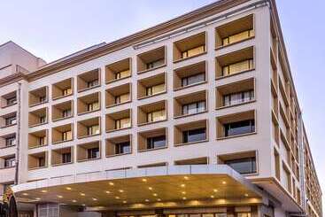 בית מלון כפרי Saptagiri