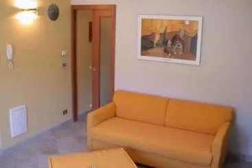 ツーリストアパートメント Rosta Residence Ranverso