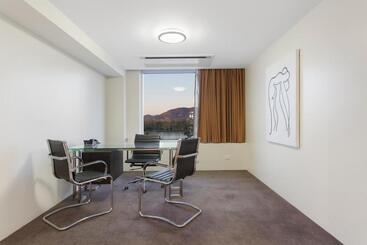 Cbd Executive Apartments