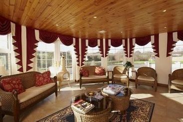 膳宿费 Springburn Lodge