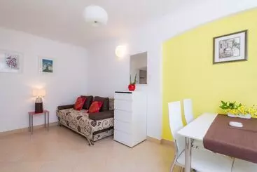 آپارتمانهای توریستها Apartments Nada