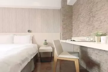 Talmud Hotel Yizhong