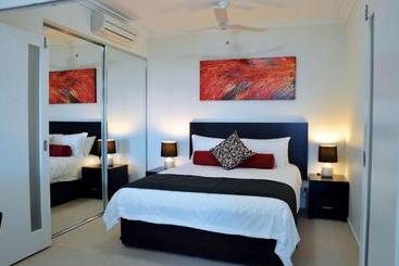 C2 Esplanade Serviced Apartments